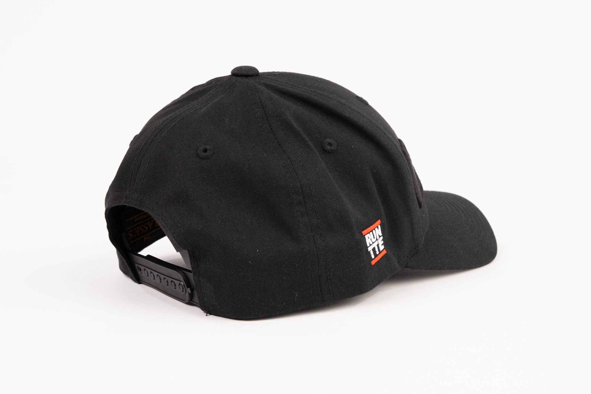 Cap "DAZA" TTE gebogen